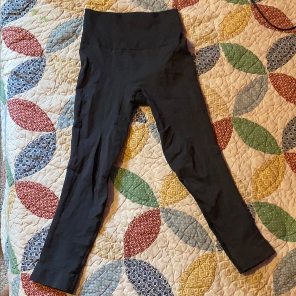 Lululemon Zone In Crop